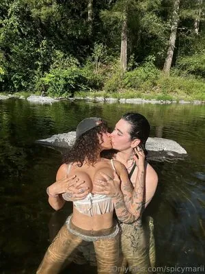 Spicymarii OnlyFans Leaked Free Thumbnail Picture - #DP5t8XxTcO