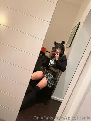 Spicytitania OnlyFans Leaked Free Thumbnail Picture - #7jpQ1RGnY3
