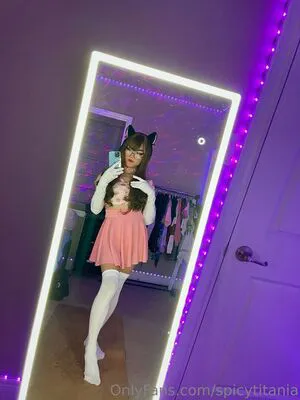 Spicytitania OnlyFans Leaked Free Thumbnail Picture - #jgbAeAfsaW