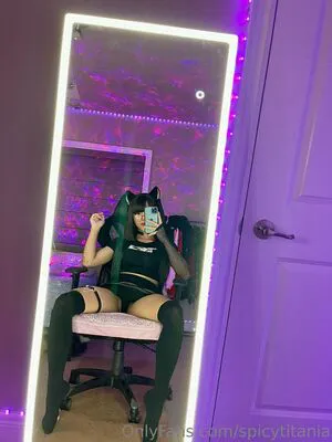 Spicytitania OnlyFans Leaked Free Thumbnail Picture - #vT2zqTzzw1