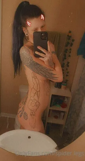 Spider Legs OnlyFans Leaked Free Thumbnail Picture - #2nudLT5dG7