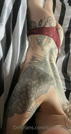 Spider Legs OnlyFans Leaked Free Thumbnail Picture - #CQQl3FOv2G