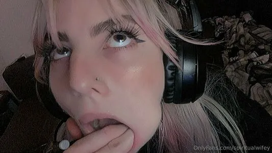 Spiritualwifey OnlyFans Leaked Free Thumbnail Picture - #S4T2Va3Idq