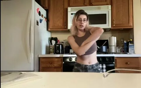 Splishbie OnlyFans Leaked Free Thumbnail Picture - #WTZwJMe4IN