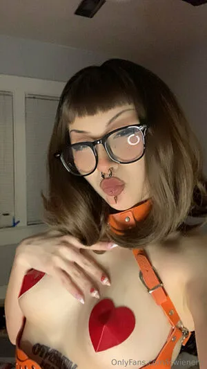 Spooky Smut OnlyFans Leaked Free Thumbnail Picture - #9Jht4hlmiz