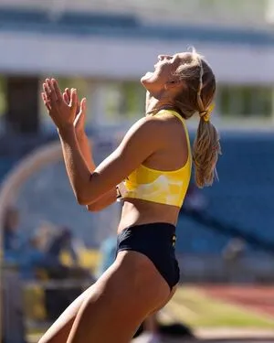 Sportlerinnen Deutsch Amp International Prominent OnlyFans Leaked Free Thumbnail Picture - #07b090aTbF