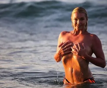 Sportlerinnen Deutsch Amp International Prominent OnlyFans Leaked Free Thumbnail Picture - #Q2IyG6Senk