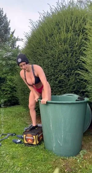 Squatilia OnlyFans Leaked Free Thumbnail Picture - #rQNpZUqKz2