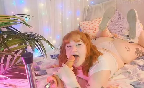 Squeezypeach OnlyFans Leaked Free Thumbnail Picture - #R8U2c71cim