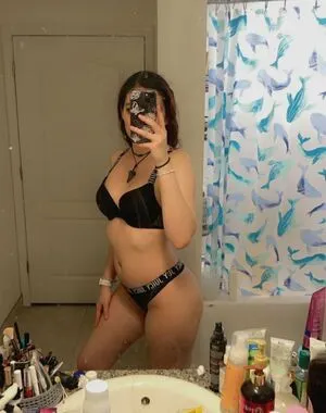 Squibful OnlyFans Leaked Free Thumbnail Picture - #3cQuraiBor