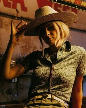 Squidney Helen OnlyFans Leaked Free Thumbnail Picture - #1aI6ABL4Gp