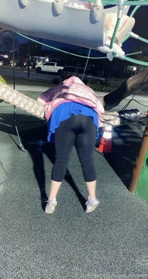 Squish Monsterr OnlyFans Leaked Free Thumbnail Picture - #1IFoGRydU9