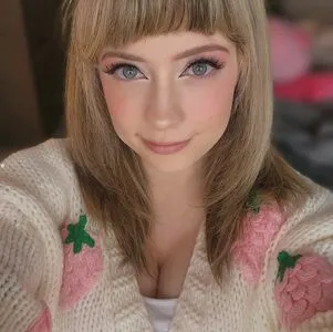 Squishshe OnlyFans Leaked Free Thumbnail Picture - #4Z7OsuWEHk