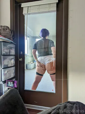 Squishyfree OnlyFans Leaked Free Thumbnail Picture - #bh8Ux6WpNm