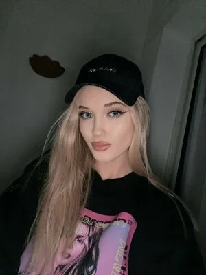 Squlrting Girl OnlyFans Leaked Free Thumbnail Picture - #2SqRyKjJh1