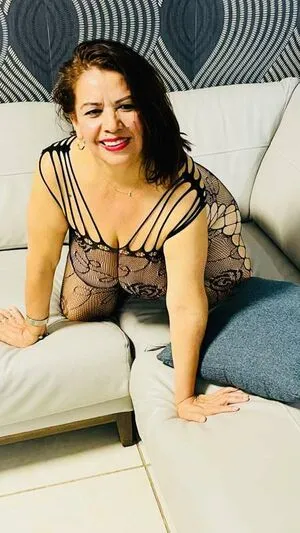 Sra Hermosa OnlyFans Leaked Free Thumbnail Picture - #DrX5KLNubx