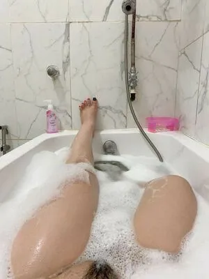 Sri Ayu Tarisa OnlyFans Leaked Free Thumbnail Picture - #anbo1RQUxy