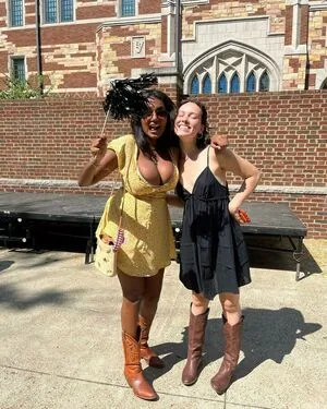 Sriya OnlyFans Leaked Free Thumbnail Picture - #FbKLUhvkC0