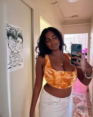 Sriya OnlyFans Leaked Free Thumbnail Picture - #ifBRPBCQbT