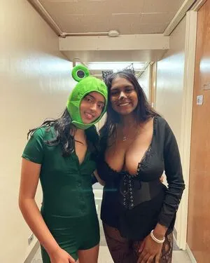 Sriya OnlyFans Leaked Free Thumbnail Picture - #sKlU0pXkCF