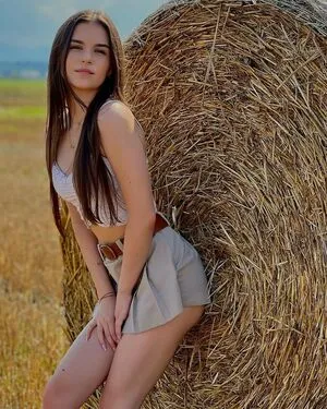 Sroka OnlyFans Leaked Free Thumbnail Picture - #SZK4ZSRfRo