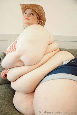 Ssbbwroxxie OnlyFans Leaked Free Thumbnail Picture - #4IF0hhF8u1