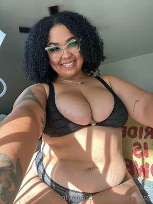 Sslikeyesss OnlyFans Leaked Free Thumbnail Picture - #eAINLACudM