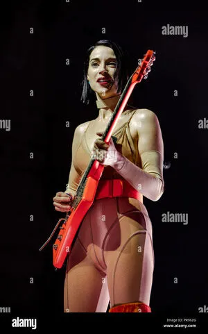 St Vincent OnlyFans Leaked Free Thumbnail Picture - #OBZSbG5pbP