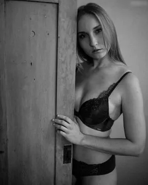 Sta Larissa Offical OnlyFans Leaked Free Thumbnail Picture - #YNBI83bzLW