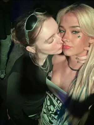 Sta Rbaby OnlyFans Leaked Free Thumbnail Picture - #7ALDrwWVko