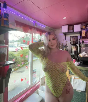 Stacked Blonde OnlyFans Leaked Free Thumbnail Picture - #7Z1bgSNC69