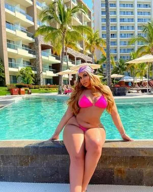 Stacy Londyn OnlyFans Leaked Free Thumbnail Picture - #8oJAwfgUWE