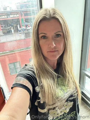 Stacys Mom OnlyFans Leaked Free Thumbnail Picture - #3ijIfuPQg9