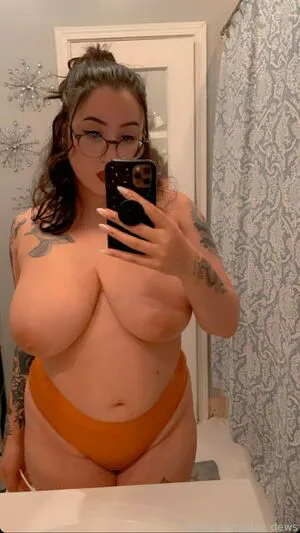 Star Dews OnlyFans Leaked Free Thumbnail Picture - #1ch1AchbZM