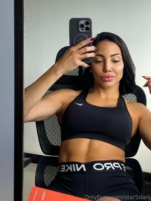Star5dani OnlyFans Leaked Free Thumbnail Picture - #pfCga2yhj1