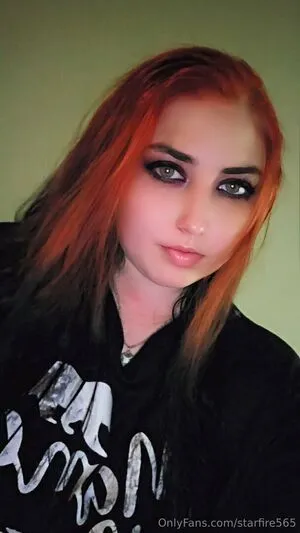 Starfire565 OnlyFans Leaked Free Thumbnail Picture - #lyh5ptn1Oz