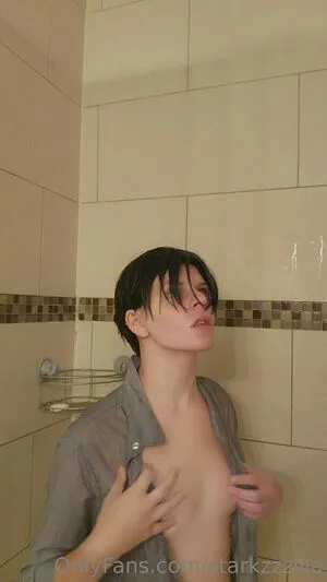 Starkzzzilla OnlyFans Leaked Free Thumbnail Picture - #Y2x9JkA3di