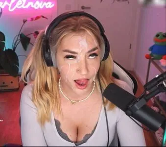 Starletnova OnlyFans Leaked Free Thumbnail Picture - #5nkZWVsPBM