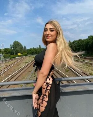 Starletnova OnlyFans Leaked Free Thumbnail Picture - #SOphk5el7J