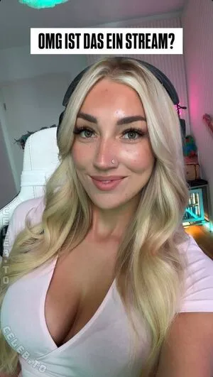 Starletnova OnlyFans Leaked Free Thumbnail Picture - #XXX1pruvpi