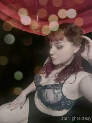 Starlightextasy OnlyFans Leaked Free Thumbnail Picture - #savSznv3tn