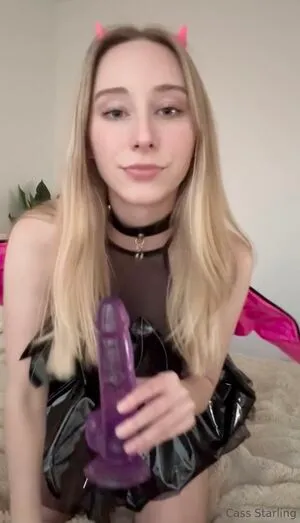 Starlingcass OnlyFans Leaked Free Thumbnail Picture - #10zNOW0DMG