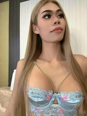 Starlitsylvia OnlyFans Leaked Free Thumbnail Picture - #2gsePNII7O