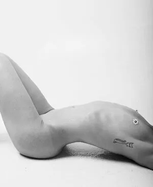 Starr Clare OnlyFans Leaked Free Thumbnail Picture - #kx8JOYZODz