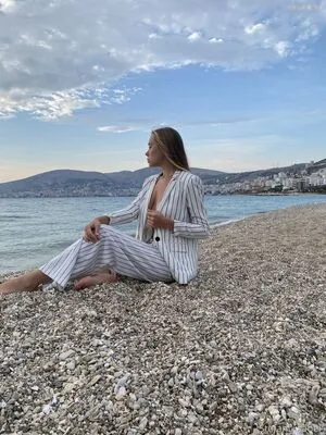 Stefani Isabel OnlyFans Leaked Free Thumbnail Picture - #FekTpnCEol