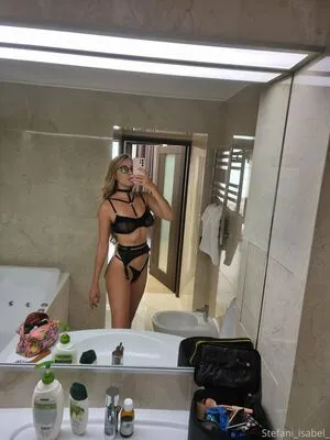 Stefani Isabel OnlyFans Leaked Free Thumbnail Picture - #igJJ1St53a