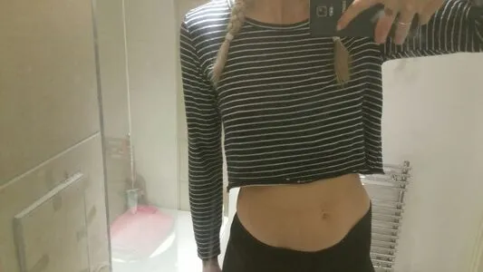 Stefani Nurding OnlyFans Leaked Free Thumbnail Picture - #1qR9aE4UM5