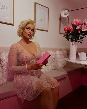Stefania Ferrario OnlyFans Leaked Free Thumbnail Picture - #mSIPAOTaam