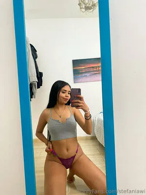 Stefaniaqos OnlyFans Leaked Free Thumbnail Picture - #CaGALaisV5