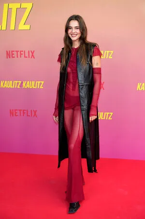 Stefanie Giesinger OnlyFans Leaked Free Thumbnail Picture - #9gaZ3F109u